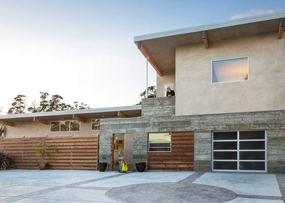 LZZ House